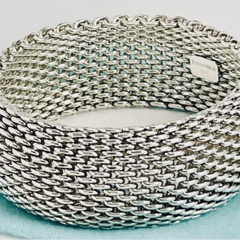 Authentic Tiffany Somerset Sterling silver bracelet bangle with pouch & box - Picture 3 of 15